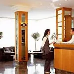 Qu Hotel, Trademark Collection By Wyndham 4*