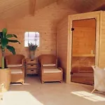 Qu Hotel, Trademark Collection By Wyndham