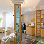 Hotel Qu Hotel, Trademark Collection By Wyndham 4*