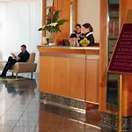 Qu Hotel, Trademark Collection By Wyndham