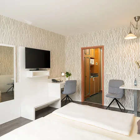 Qu Hotel, Trademark Collection By Wyndham Augsburg
