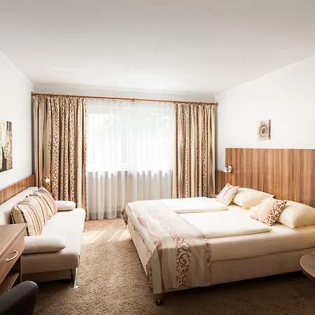 Qu Hotel, Trademark Collection By Wyndham Hotel Augsburg