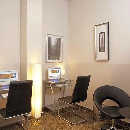 Qu Hotel, Trademark Collection By Wyndham Szálloda 4*