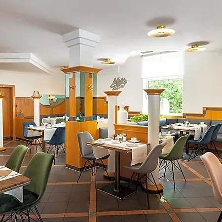 Qu Hotel, Trademark Collection By Wyndham Szálloda