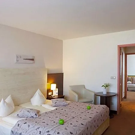 Qu Hotel, Trademark Collection By Wyndham