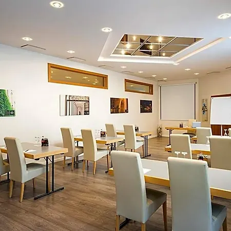 Szálloda Qu Hotel, Trademark Collection By Wyndham