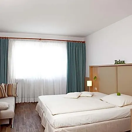 Qu Hotel, Trademark Collection By Wyndham Szálloda Augsburg