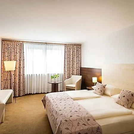 Qu Hotel, Trademark Collection By Wyndham Szálloda 4*
