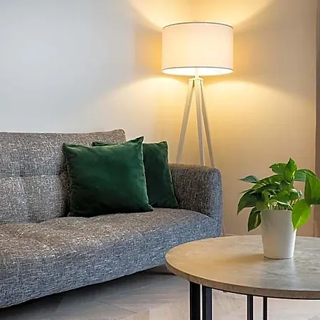 Qu Hotel, Trademark Collection By Wyndham 4*