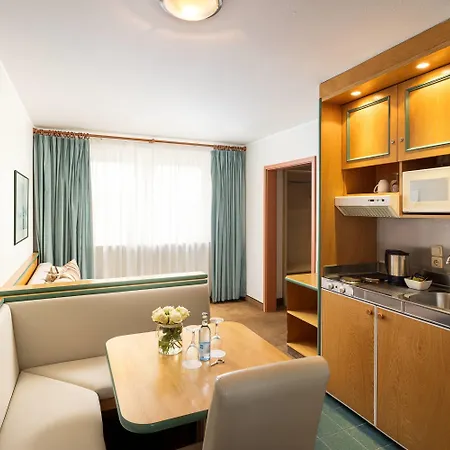Qu Hotel, Trademark Collection By Wyndham 4* Augsbourg