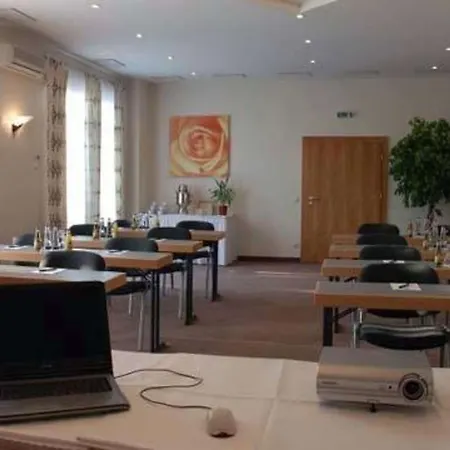 Qu Hotel, Trademark Collection By Wyndham 4* Augsburg