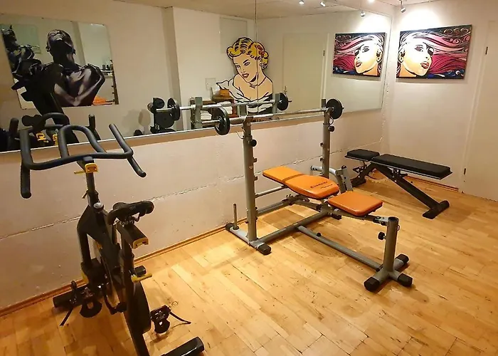 Qu Hotel, Trademark Collection By Wyndham Hotel