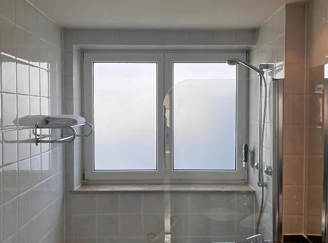 Hotel Qu Hotel, Trademark Collection By Wyndham