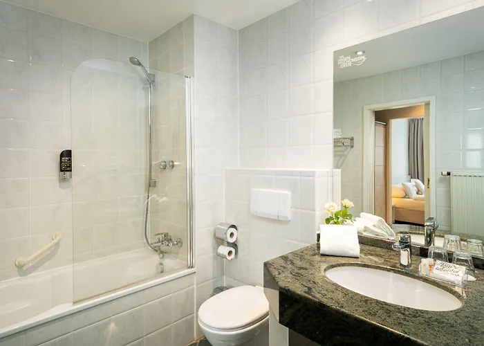 Hotel Qu Hotel, Trademark Collection By Wyndham