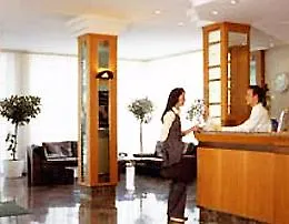 Qu Hotel, Trademark Collection By Wyndham 4*