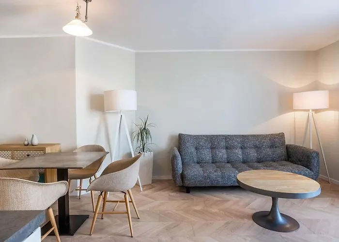 Hotel Qu Hotel, Trademark Collection By Wyndham Augsburg