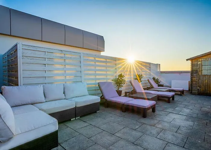 Hotel Qu Hotel, Trademark Collection By Wyndham Augsburg